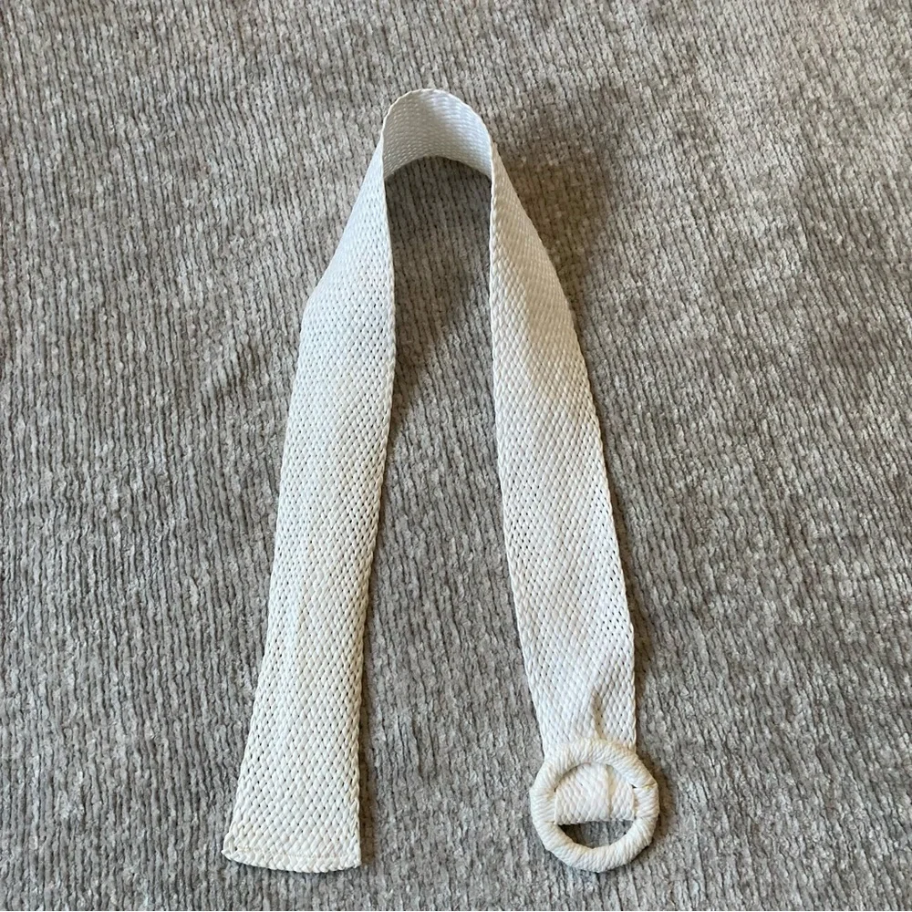 Vintage Neutral Belt Lot of 3 | Woven Fabric, Leather & Stretch | Small‎